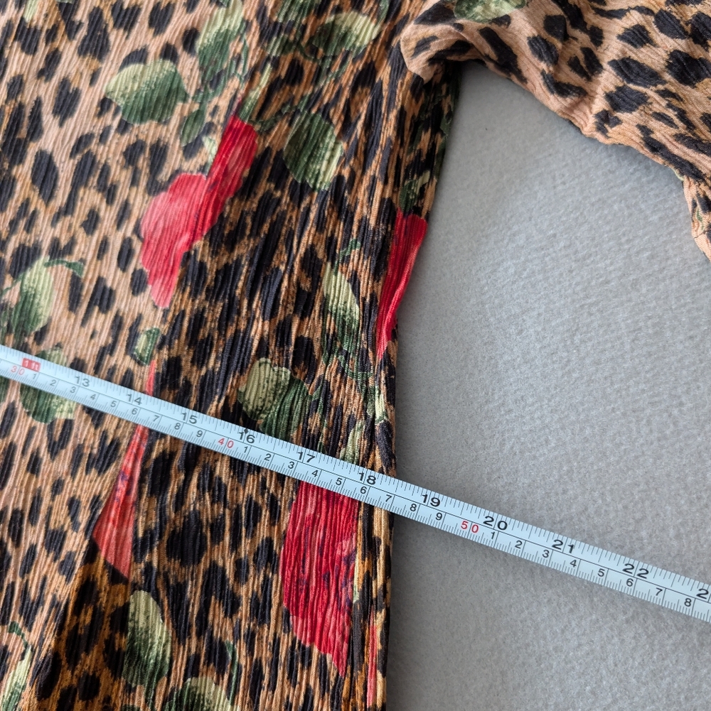 Vintage 90s Leopard and Rose Print Crinkle Rayon Midi Dress 70s Inspired Sz S - Picture 10 of 14